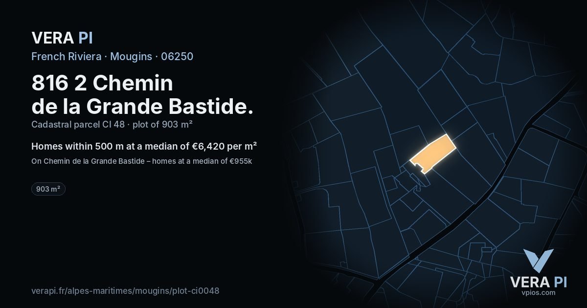 816 2 Chemin de la Grande Bastide, Mougins at night – the plot lit, the parcels around coloured by the prices near them
