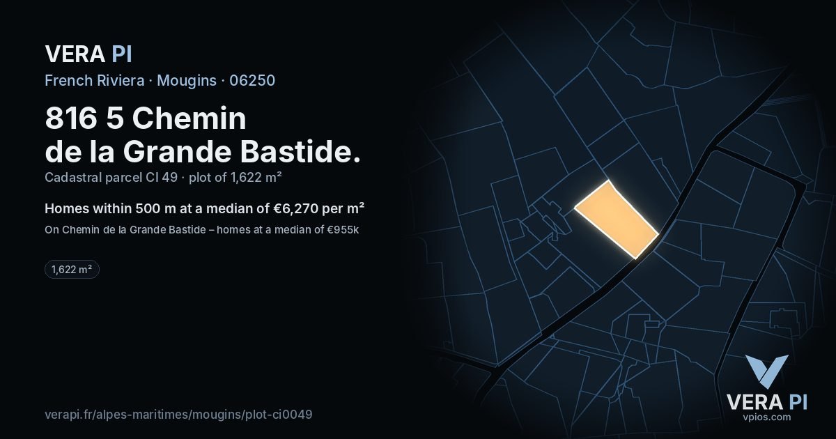 816 5 Chemin de la Grande Bastide, Mougins at night – the plot lit, the parcels around coloured by the prices near them