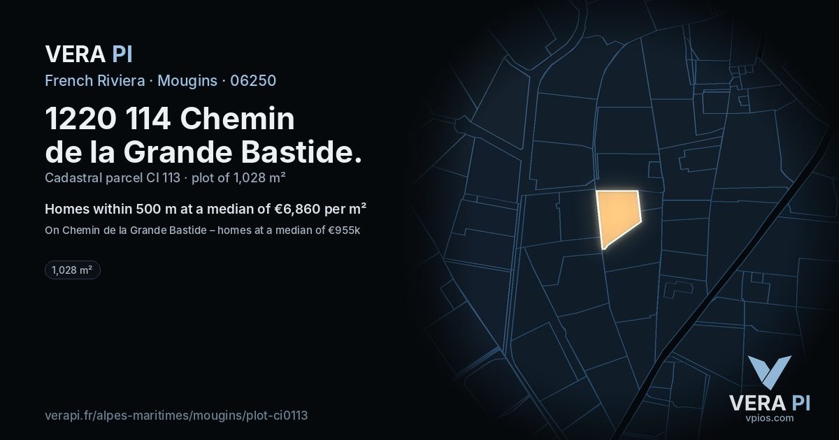 1220 114 Chemin de la Grande Bastide, Mougins at night – the plot lit, the parcels around coloured by the prices near them
