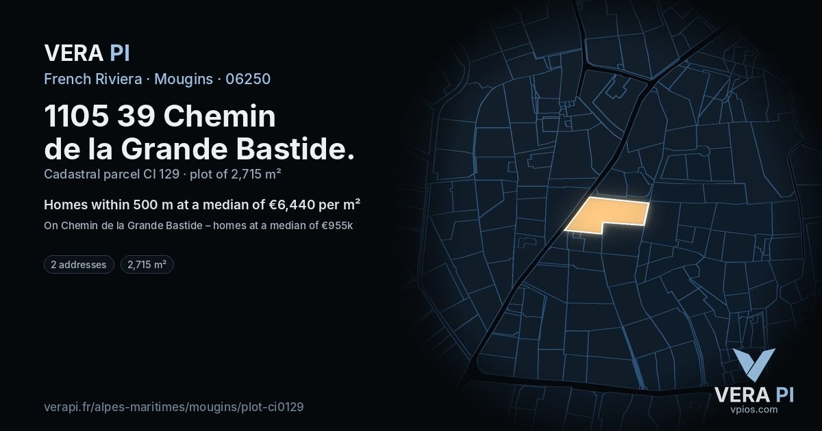 1105 39 Chemin de la Grande Bastide, Mougins at night – the plot lit, the parcels around coloured by the prices near them