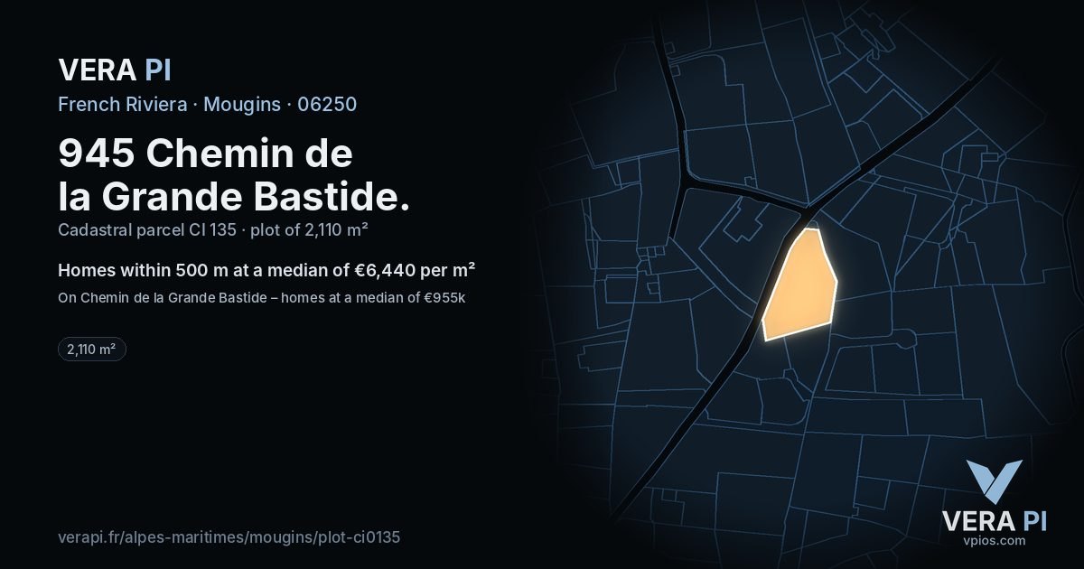 945 Chemin de la Grande Bastide, Mougins at night – the plot lit, the parcels around coloured by the prices near them