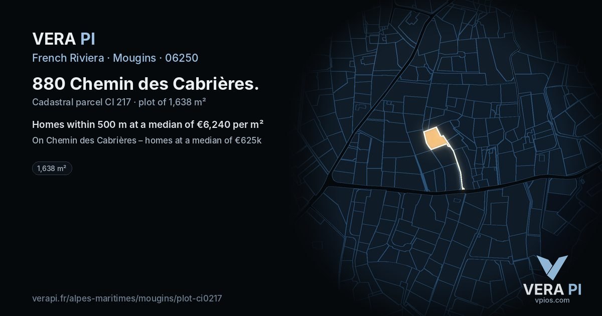 880 Chemin des Cabrières, Mougins at night – the plot lit, the parcels around coloured by the prices near them