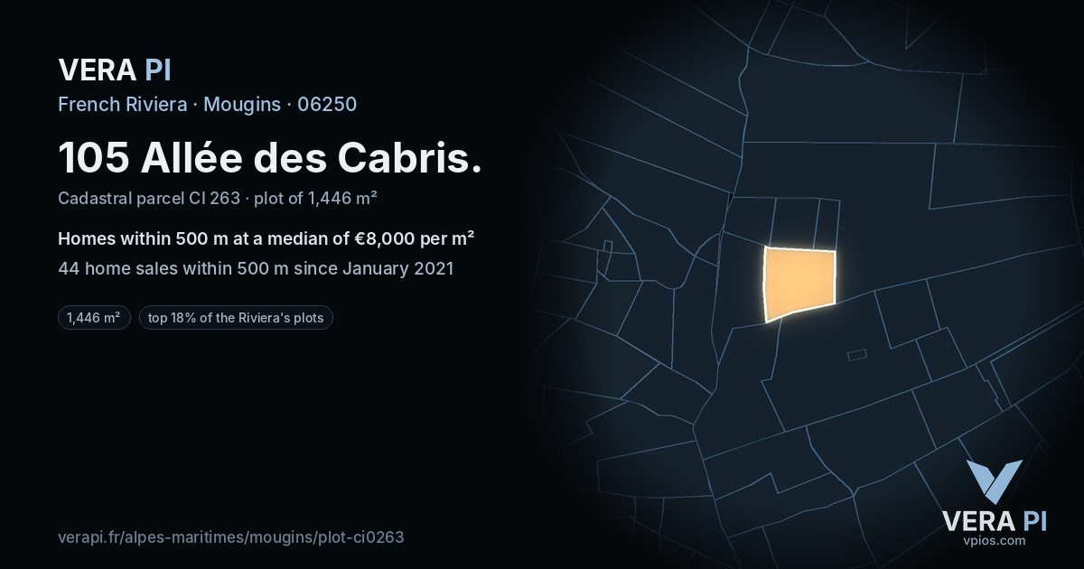 105 Allée des Cabris, Mougins at night – the plot lit, the parcels around coloured by the prices near them
