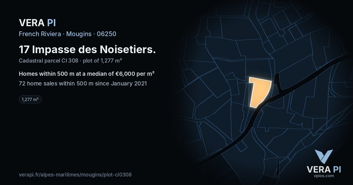 17 Impasse des Noisetiers, Mougins at night – the plot lit, the parcels around coloured by the prices near them