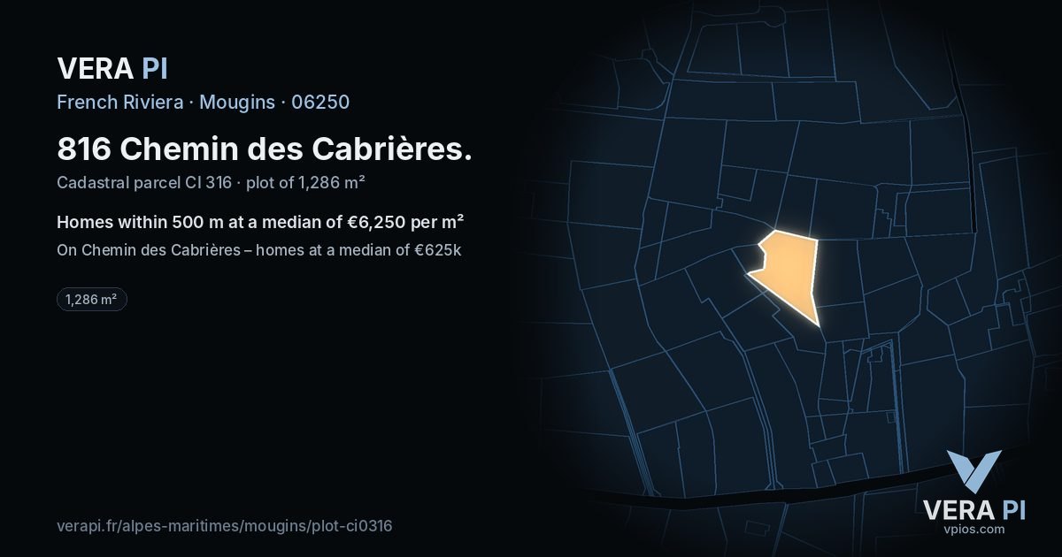 816 Chemin des Cabrières, Mougins at night – the plot lit, the parcels around coloured by the prices near them