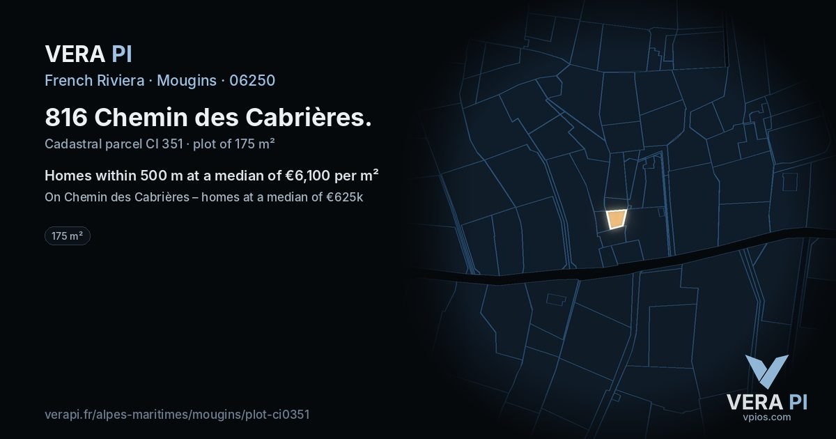 816 Chemin des Cabrières, Mougins at night – the plot lit, the parcels around coloured by the prices near them