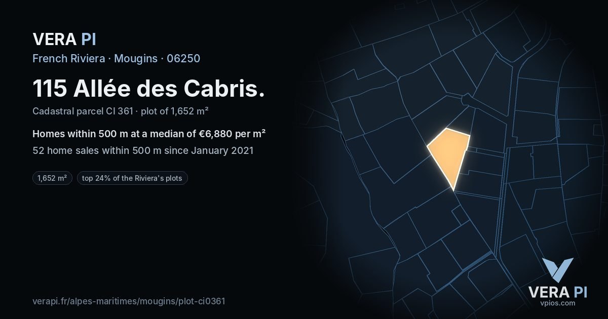 115 Allée des Cabris, Mougins at night – the plot lit, the parcels around coloured by the prices near them