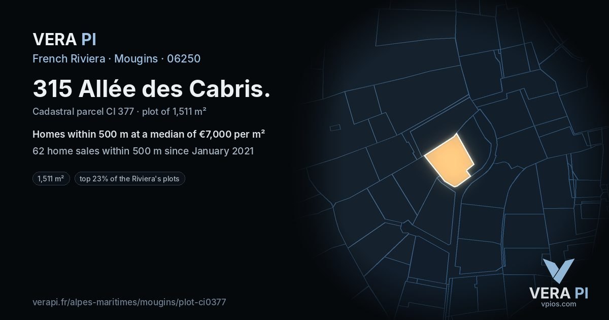 315 Allée des Cabris, Mougins at night – the plot lit, the parcels around coloured by the prices near them