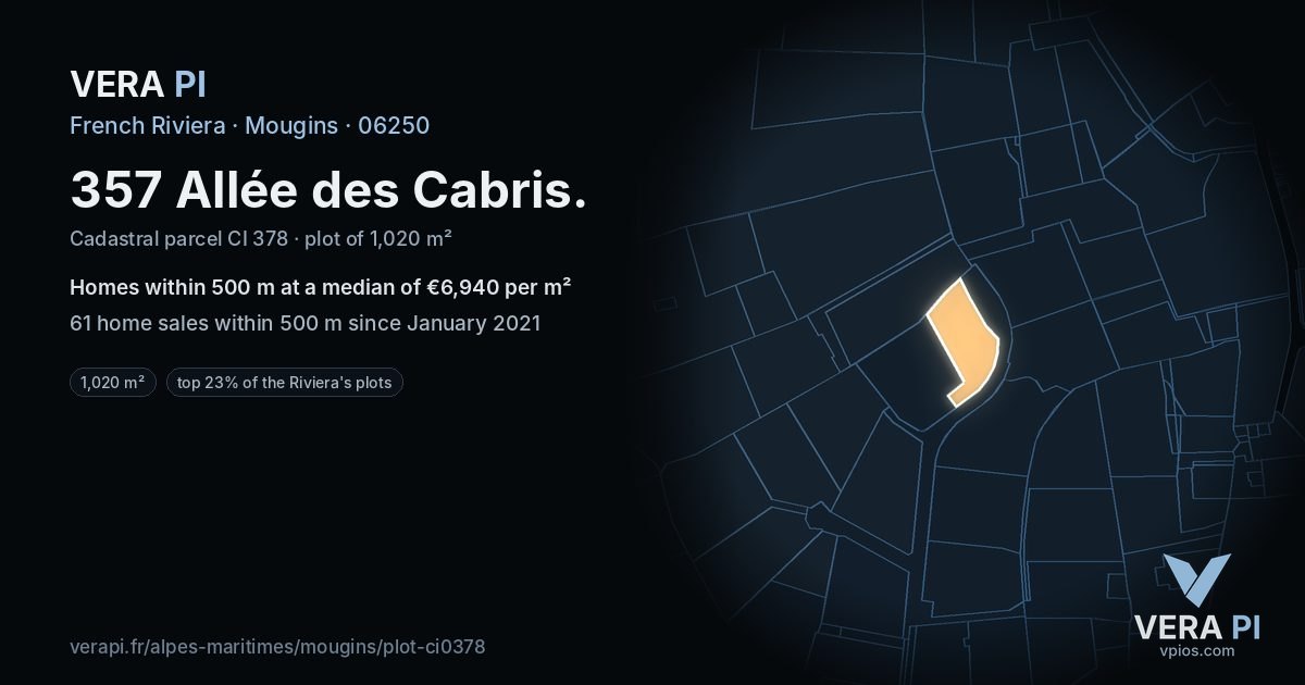 357 Allée des Cabris, Mougins at night – the plot lit, the parcels around coloured by the prices near them