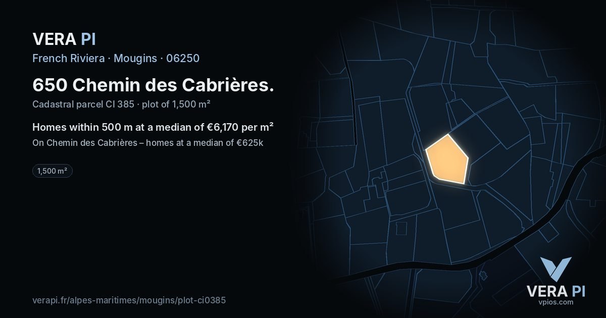 650 Chemin des Cabrières, Mougins at night – the plot lit, the parcels around coloured by the prices near them