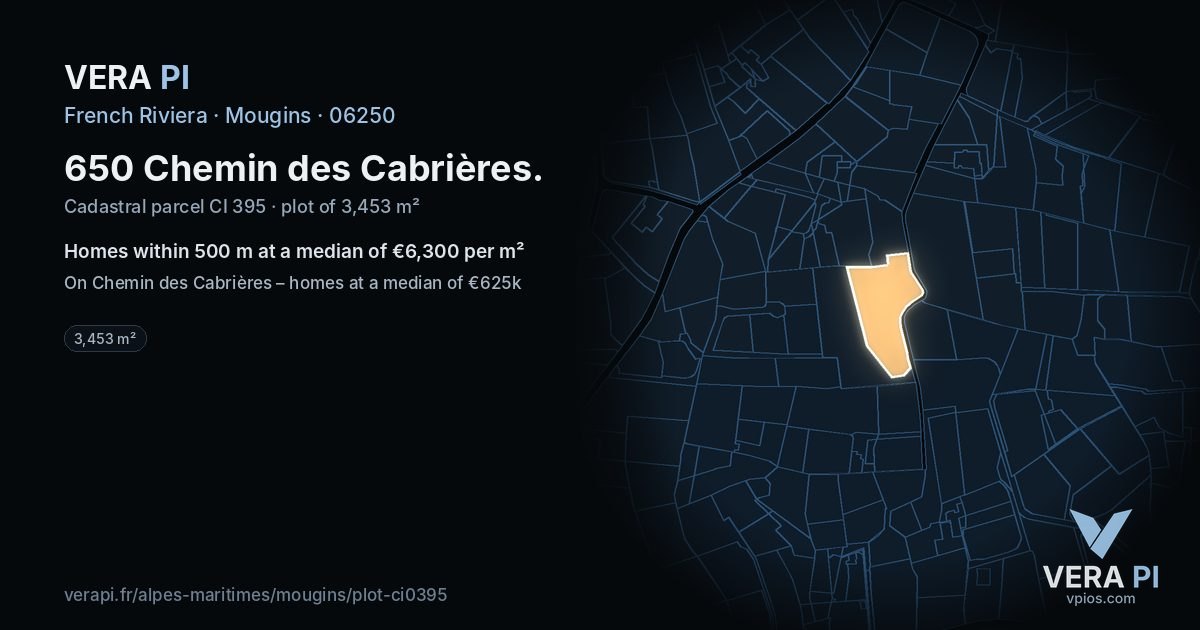 650 Chemin des Cabrières, Mougins at night – the plot lit, the parcels around coloured by the prices near them