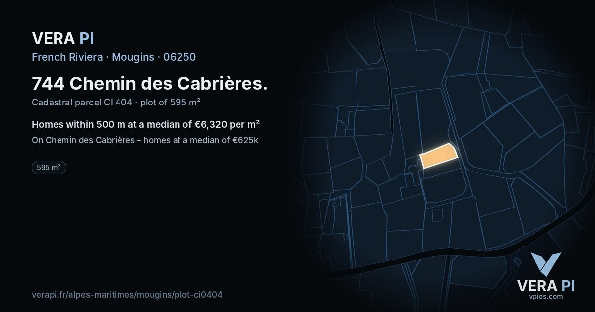 744 Chemin des Cabrières, Mougins at night – the plot lit, the parcels around coloured by the prices near them