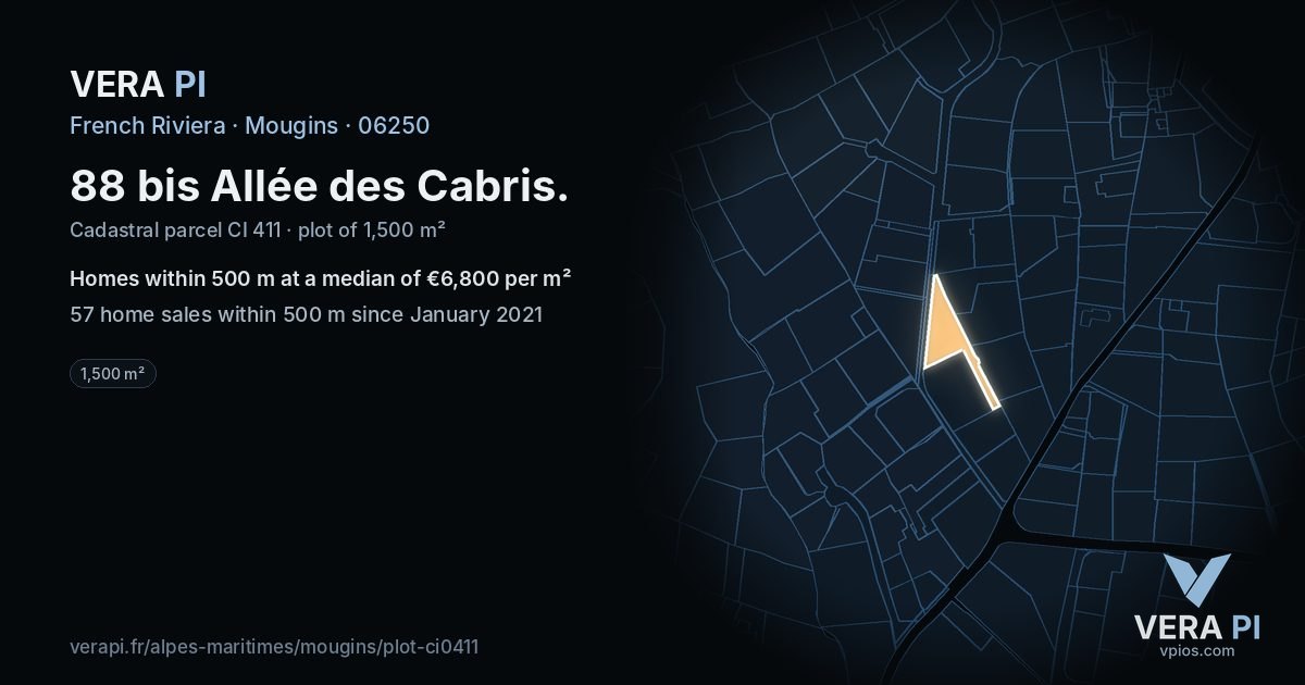 88 bis Allée des Cabris, Mougins at night – the plot lit, the parcels around coloured by the prices near them