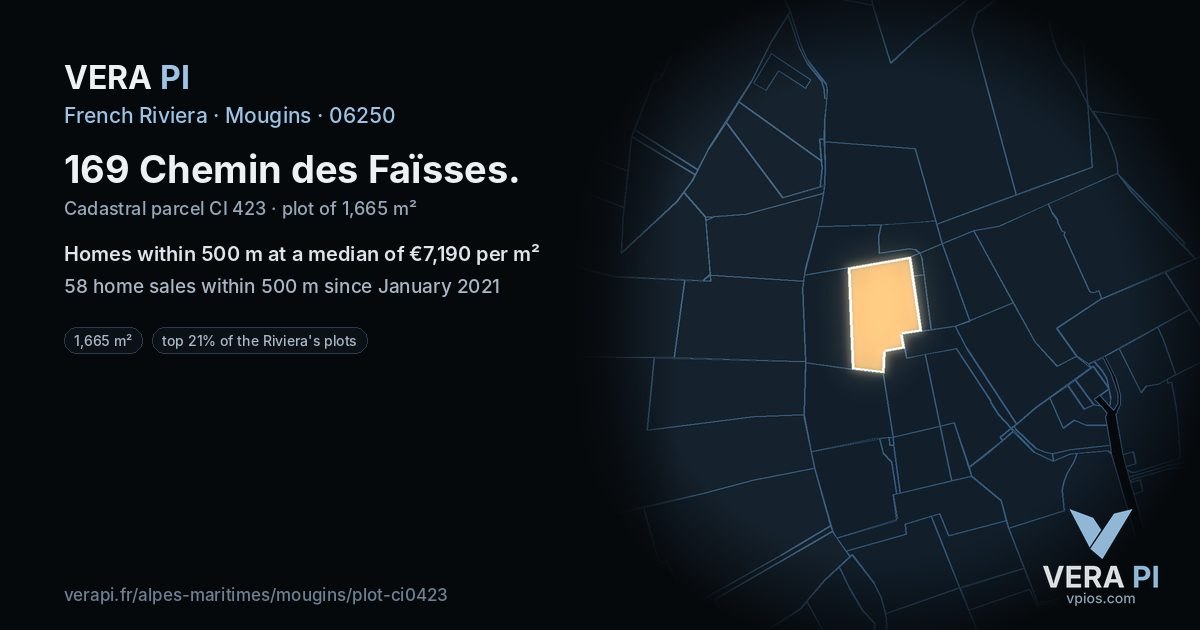169 Chemin des Faïsses, Mougins at night – the plot lit, the parcels around coloured by the prices near them