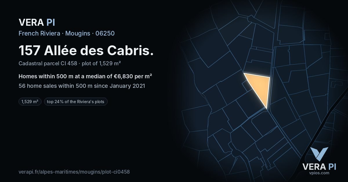 157 Allée des Cabris, Mougins at night – the plot lit, the parcels around coloured by the prices near them