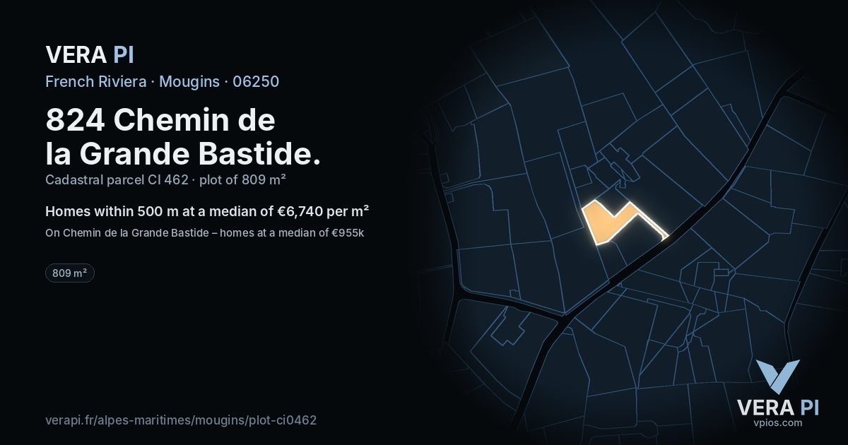 824 Chemin de la Grande Bastide, Mougins at night – the plot lit, the parcels around coloured by the prices near them