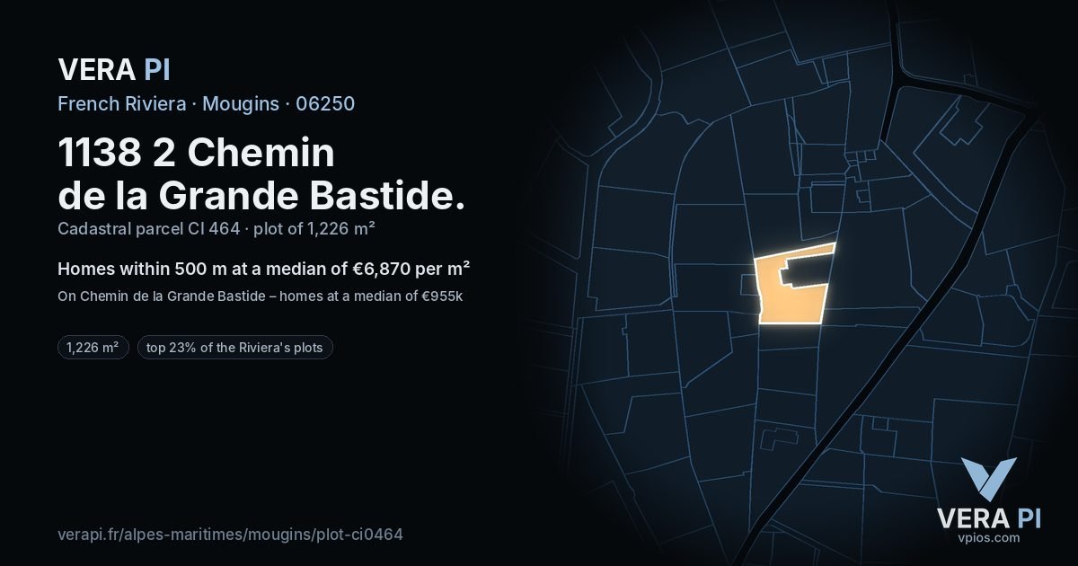 1138 2 Chemin de la Grande Bastide, Mougins at night – the plot lit, the parcels around coloured by the prices near them
