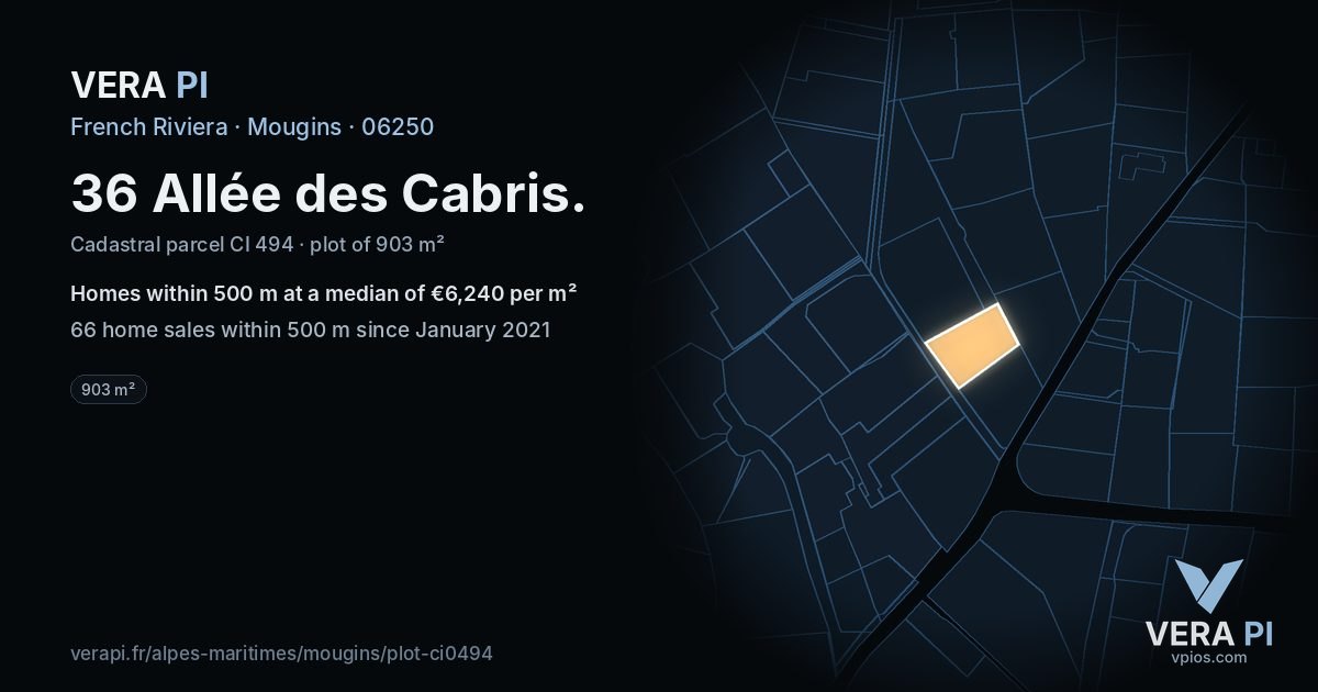 36 Allée des Cabris, Mougins at night – the plot lit, the parcels around coloured by the prices near them