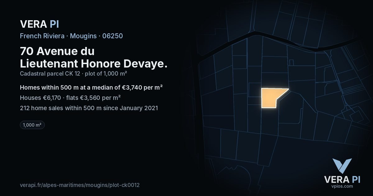 70 Avenue du Lieutenant Honore Devaye, Mougins at night – the plot lit, the parcels around coloured by the prices near them