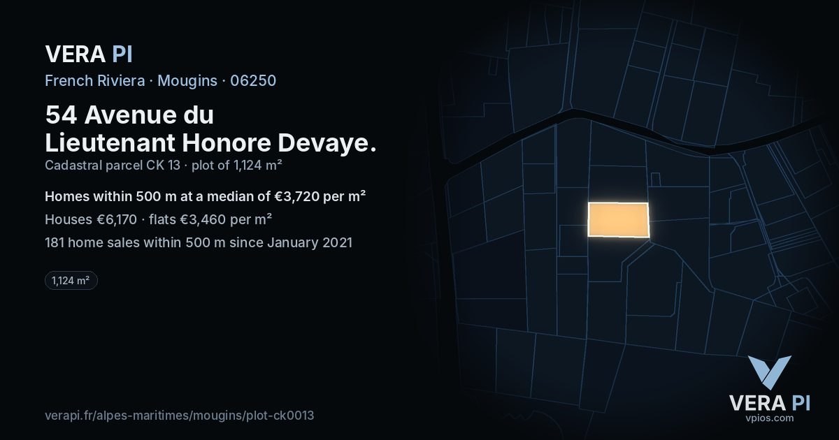 54 Avenue du Lieutenant Honore Devaye, Mougins at night – the plot lit, the parcels around coloured by the prices near them