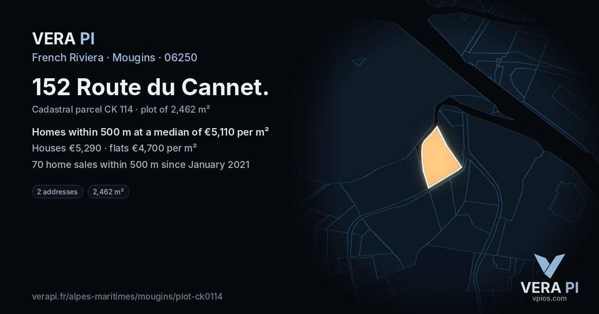 152 Route du Cannet, Mougins at night – the plot lit, the parcels around coloured by the prices near them