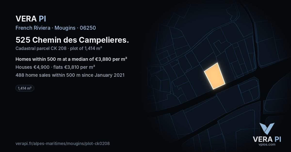 525 Chemin des Campelieres, Mougins at night – the plot lit, the parcels around coloured by the prices near them