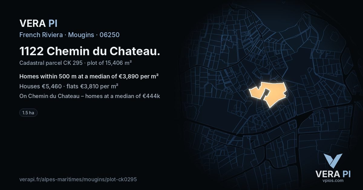 1122 Chemin du Chateau, Mougins at night – the plot lit, the parcels around coloured by the prices near them