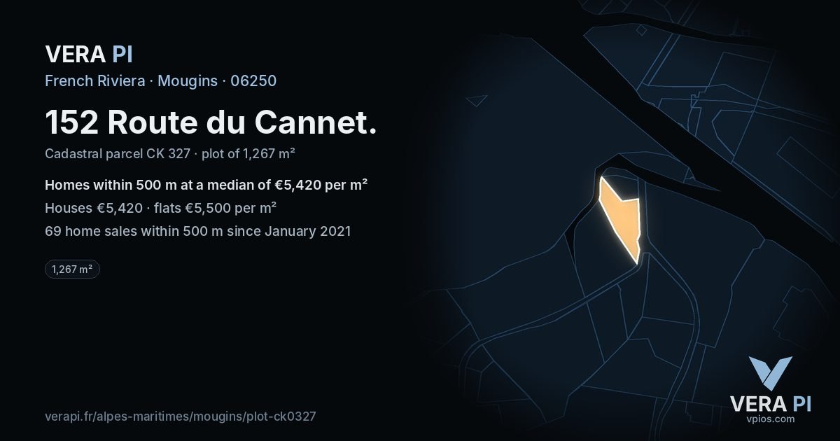 152 Route du Cannet, Mougins at night – the plot lit, the parcels around coloured by the prices near them