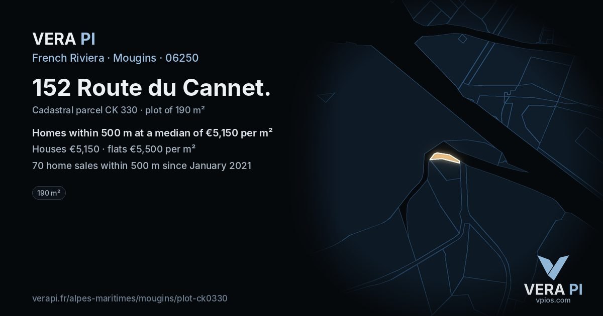 152 Route du Cannet, Mougins at night – the plot lit, the parcels around coloured by the prices near them
