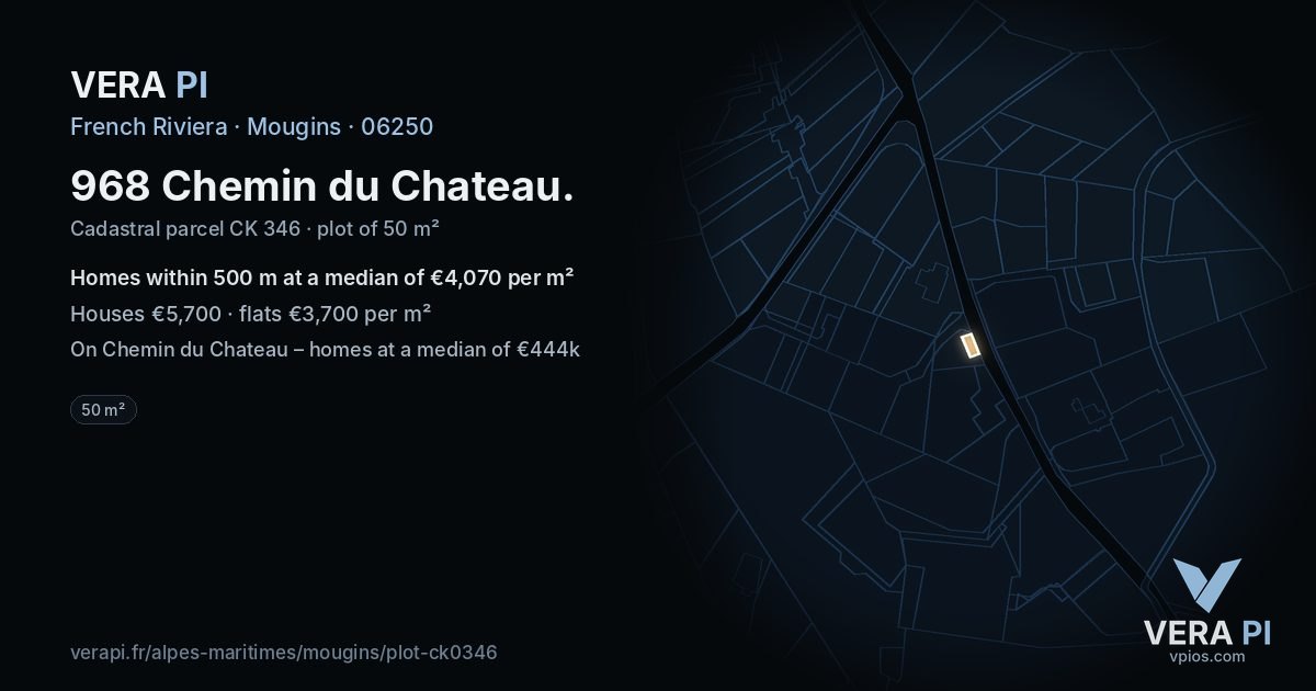 968 Chemin du Chateau, Mougins at night – the plot lit, the parcels around coloured by the prices near them