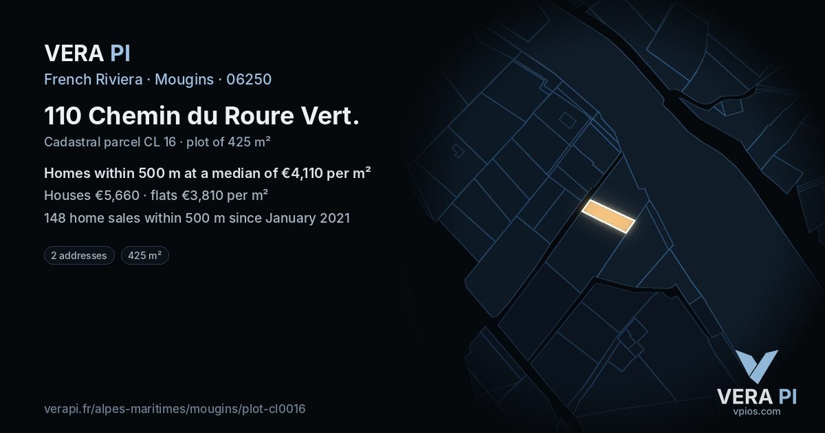 110 Chemin du Roure Vert, Mougins at night – the plot lit, the parcels around coloured by the prices near them