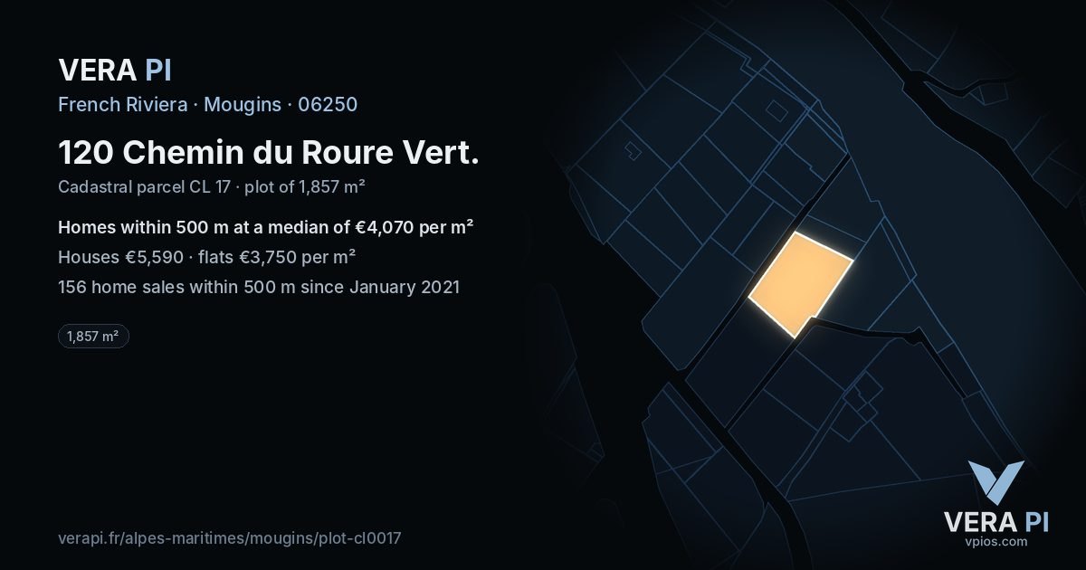 120 Chemin du Roure Vert, Mougins at night – the plot lit, the parcels around coloured by the prices near them