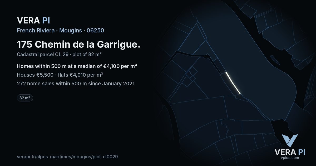 175 Chemin de la Garrigue, Mougins at night – the plot lit, the parcels around coloured by the prices near them