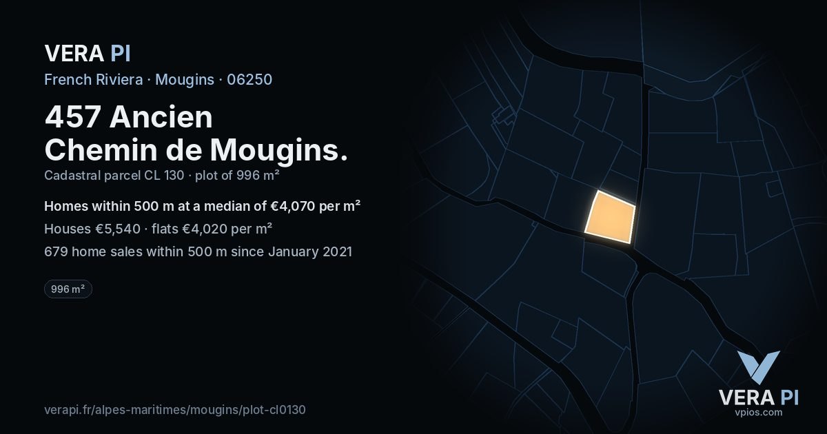 457 Ancien Chemin de Mougins, Mougins at night – the plot lit, the parcels around coloured by the prices near them
