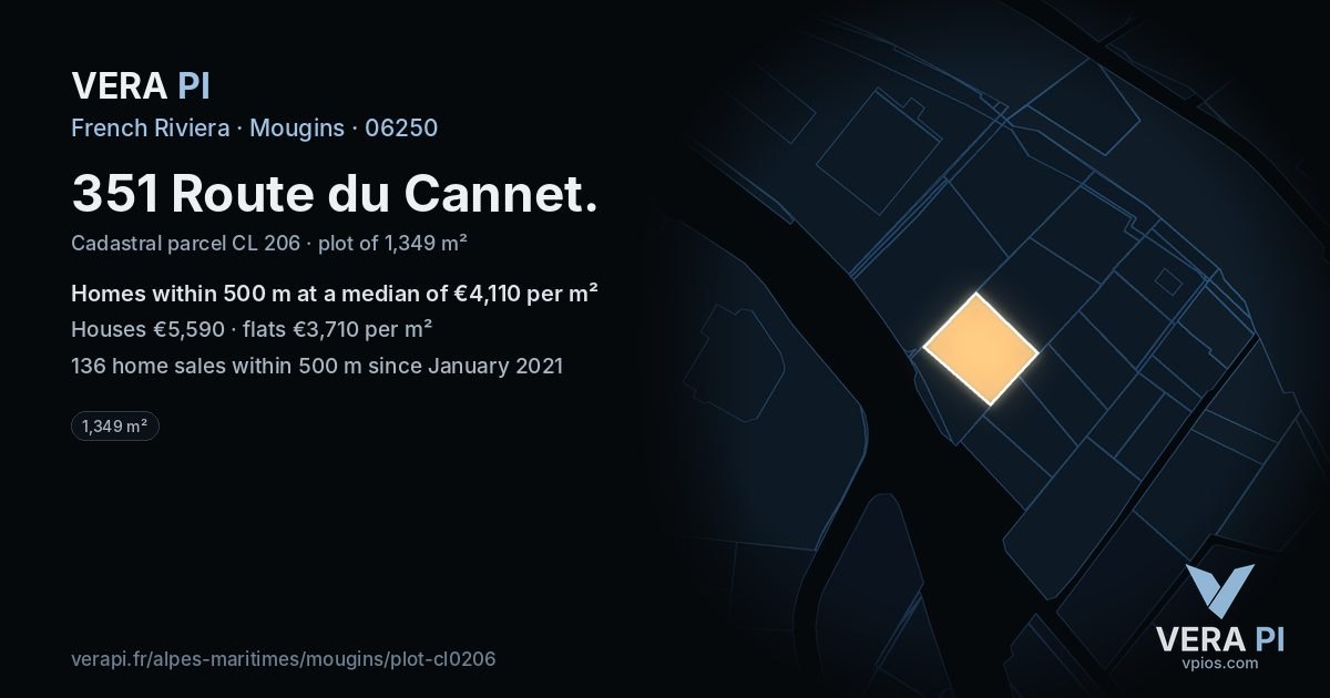 351 Route du Cannet, Mougins at night – the plot lit, the parcels around coloured by the prices near them