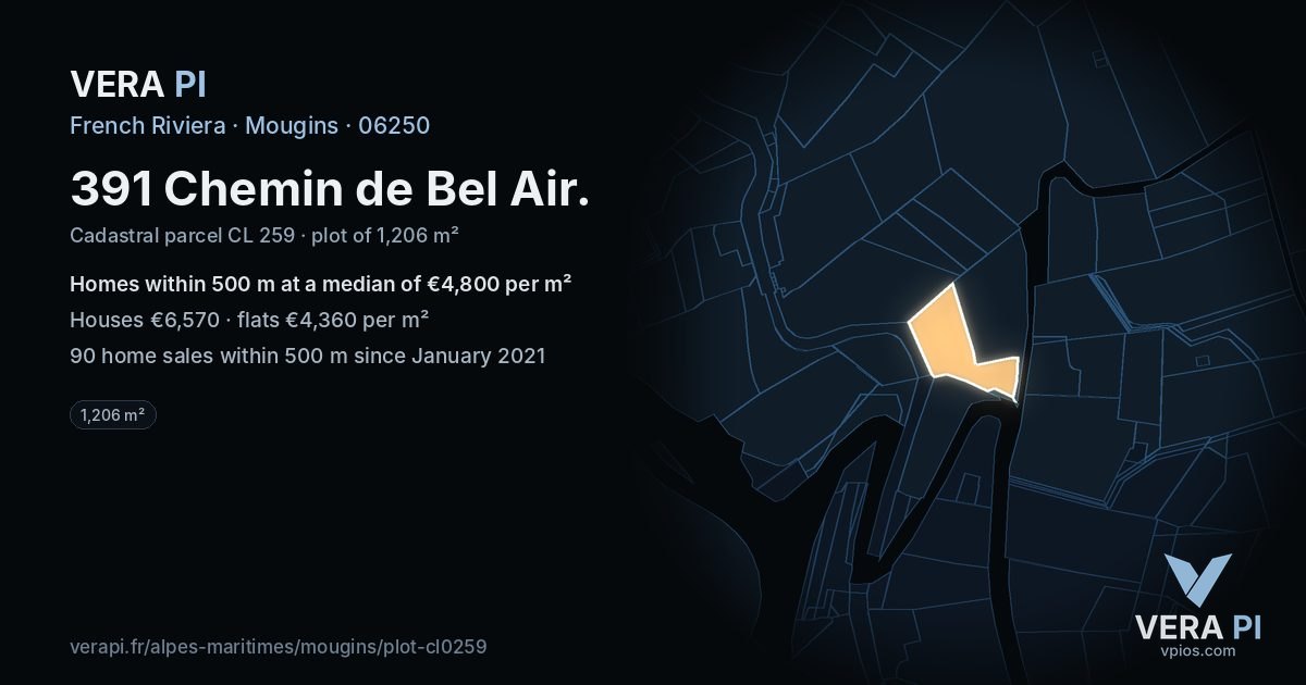 391 Chemin de Bel Air, Mougins at night – the plot lit, the parcels around coloured by the prices near them