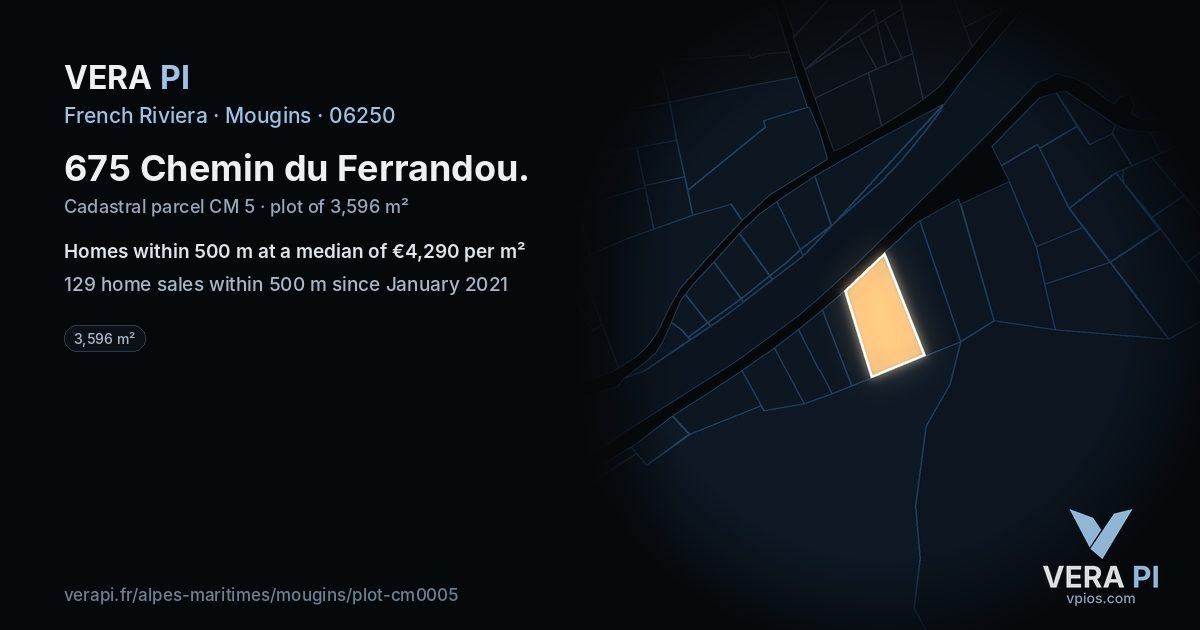 675 Chemin du Ferrandou, Mougins at night – the plot lit, the parcels around coloured by the prices near them