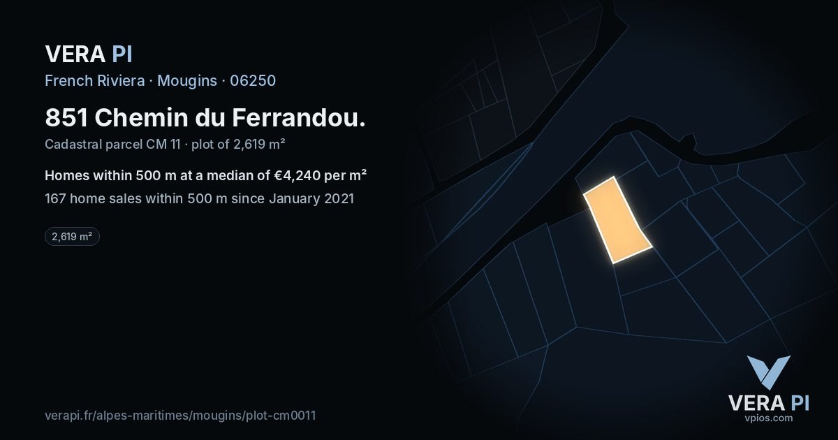 851 Chemin du Ferrandou, Mougins at night – the plot lit, the parcels around coloured by the prices near them