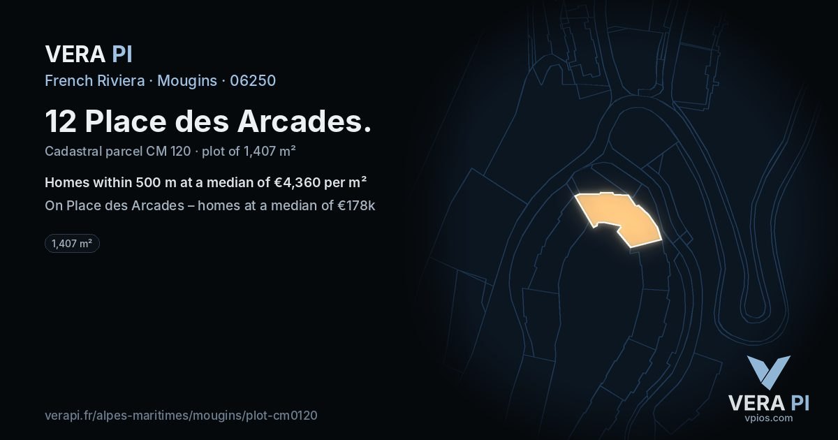 12 Place des Arcades, Mougins at night – the plot lit, the parcels around coloured by the prices near them