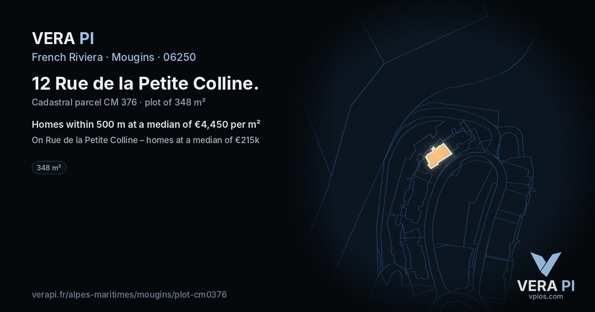 12 Rue de la Petite Colline, Mougins at night – the plot lit, the parcels around coloured by the prices near them