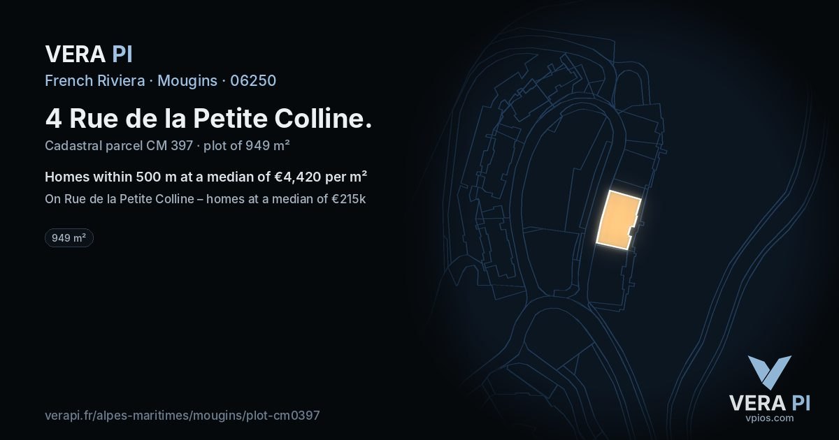 4 Rue de la Petite Colline, Mougins at night – the plot lit, the parcels around coloured by the prices near them