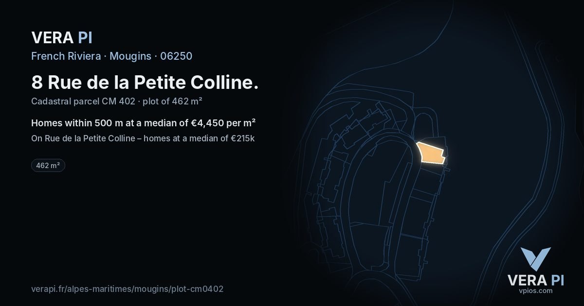 8 Rue de la Petite Colline, Mougins at night – the plot lit, the parcels around coloured by the prices near them