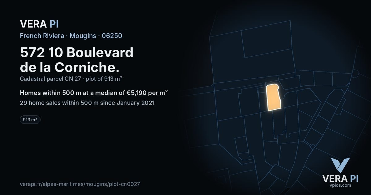 572 10 Boulevard de la Corniche, Mougins at night – the plot lit, the parcels around coloured by the prices near them