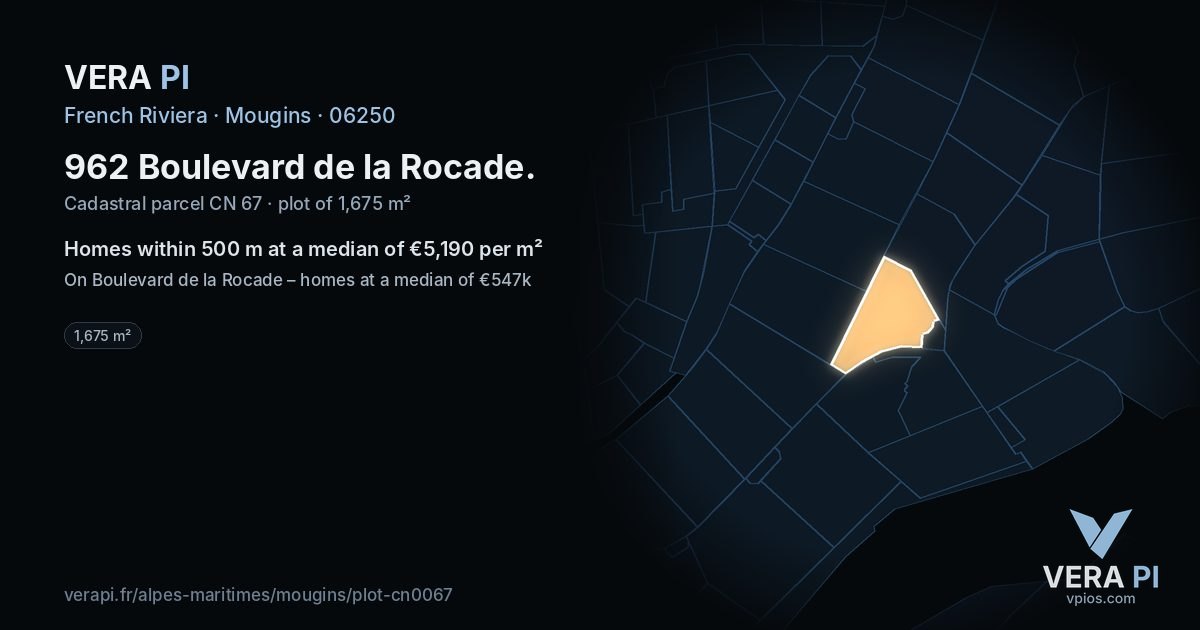 962 Boulevard de la Rocade, Mougins at night – the plot lit, the parcels around coloured by the prices near them