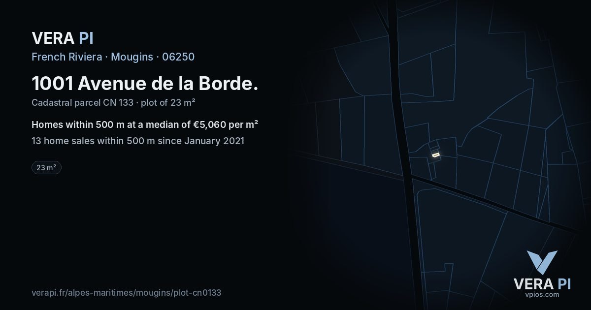 1001 Avenue de la Borde, Mougins at night – the plot lit, the parcels around coloured by the prices near them