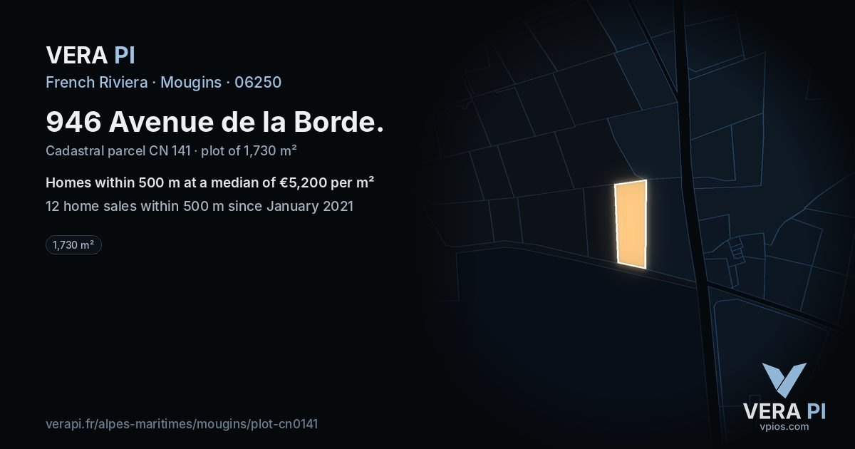 946 Avenue de la Borde, Mougins at night – the plot lit, the parcels around coloured by the prices near them