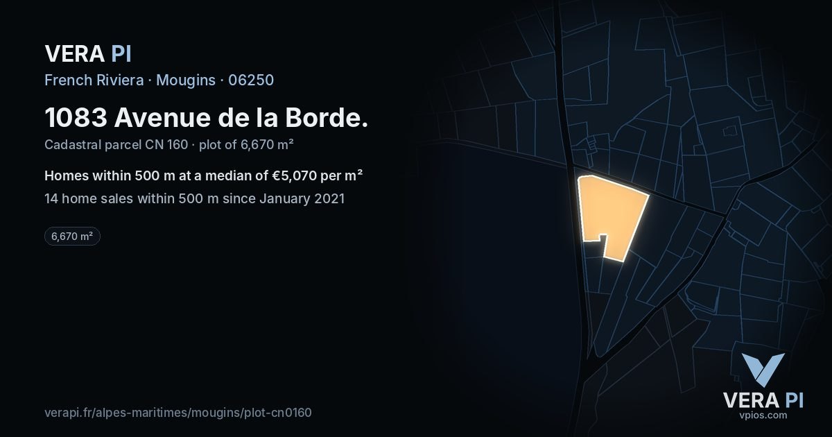1083 Avenue de la Borde, Mougins at night – the plot lit, the parcels around coloured by the prices near them