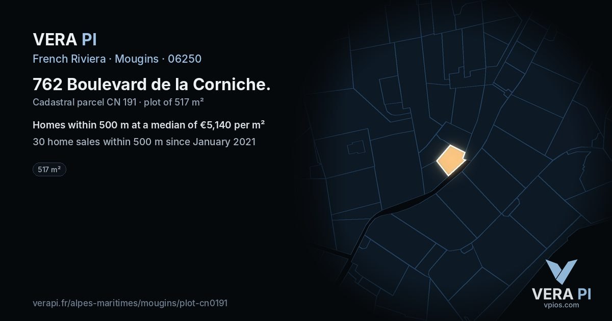 762 Boulevard de la Corniche, Mougins at night – the plot lit, the parcels around coloured by the prices near them