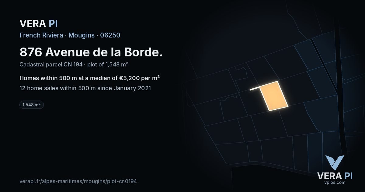 876 Avenue de la Borde, Mougins at night – the plot lit, the parcels around coloured by the prices near them