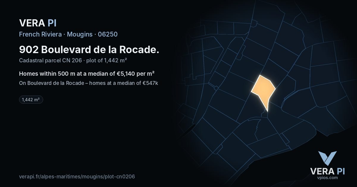 902 Boulevard de la Rocade, Mougins at night – the plot lit, the parcels around coloured by the prices near them